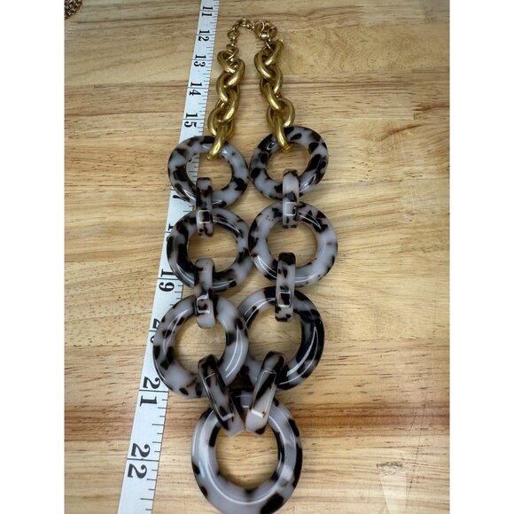 Tortoiseshell Link Statement Necklace With Gold-Tone Chain By J. Crew - Picture 2 of 7